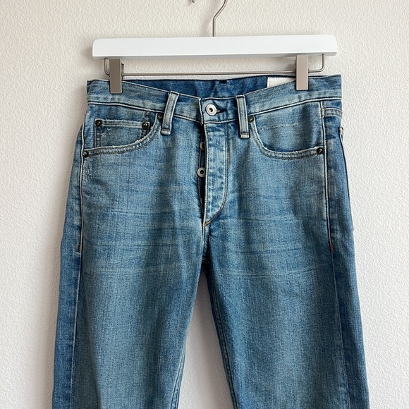 Rag & bone Fit 1 Low-Rise Fire Island Extra Slim Fit Light Indigo Jeans - Picture 7 of 16